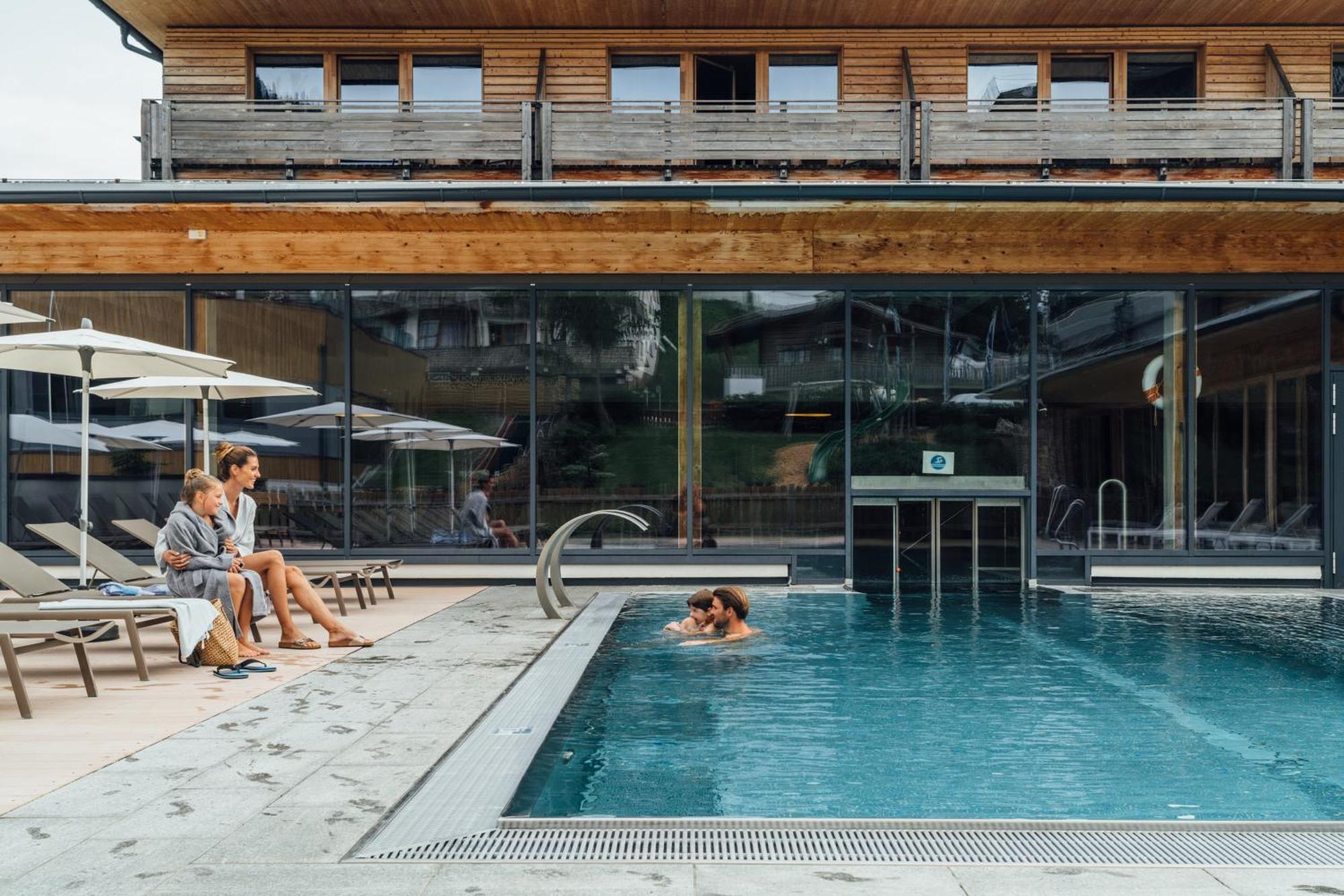 Falkensteiner Family Hotel Sonnenalpe Sonnenalpe Nassfeld Exterior foto